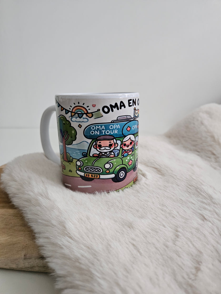 Mok oma en opa on tour